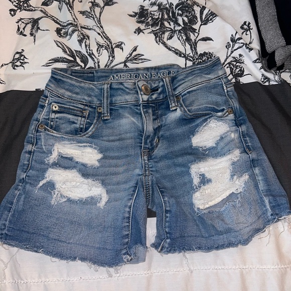 American Eagle Shorts - Picture 1 of 4